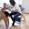 Mother and daughter in the Quarttolino highchair